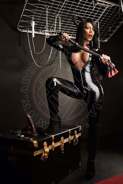 Foto Padrona Meg Castellani  Incontri Mistresstrans Padova